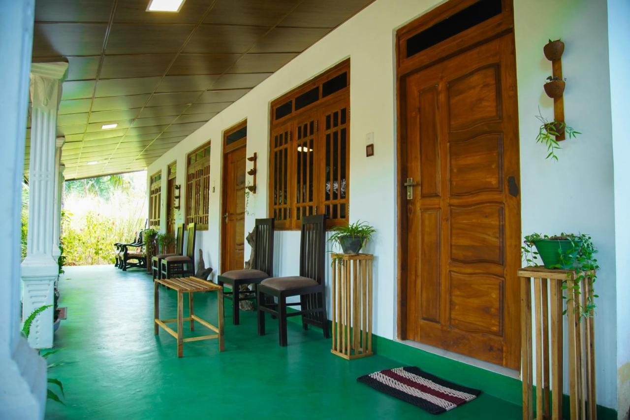 Dambulla Kings Inn Esterno foto